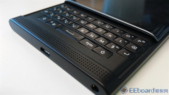 BlackBerry Priv-4.jpg